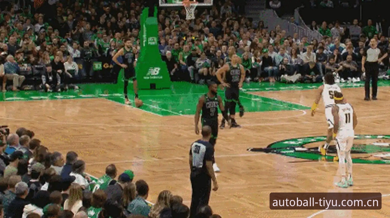 苹果端自动滚球投注全面评测：2026最新版本NBA赔率导入与水位推送深度体验